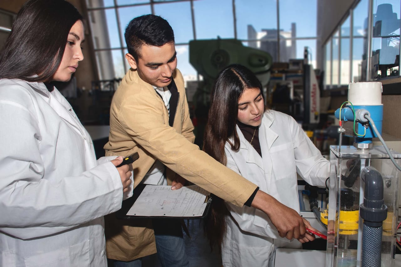  En alianza por las y los estudiantes, la Universidad Tecnológica de Morelia y la Universidad Tecnológica de la Construcción
