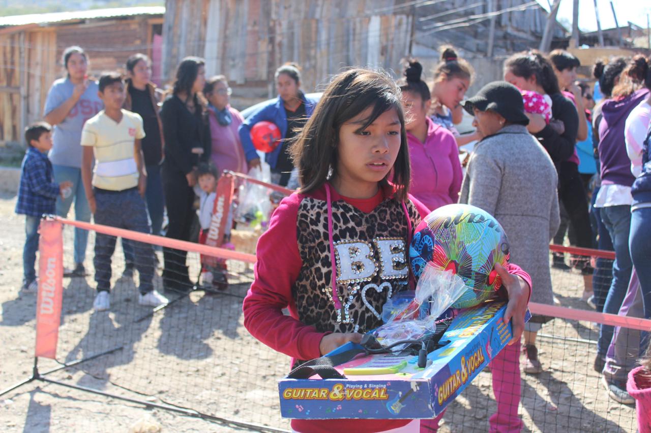  Con juguetes, juegos y deportes, festeja Semigrante a niñas y niños de Morelia