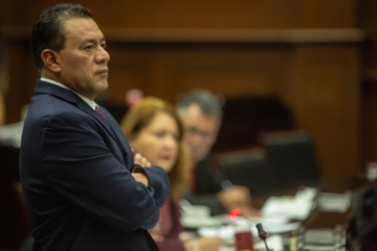  Buscará Fermín Bernabé vías legales contra deuda e impuestos de 2020