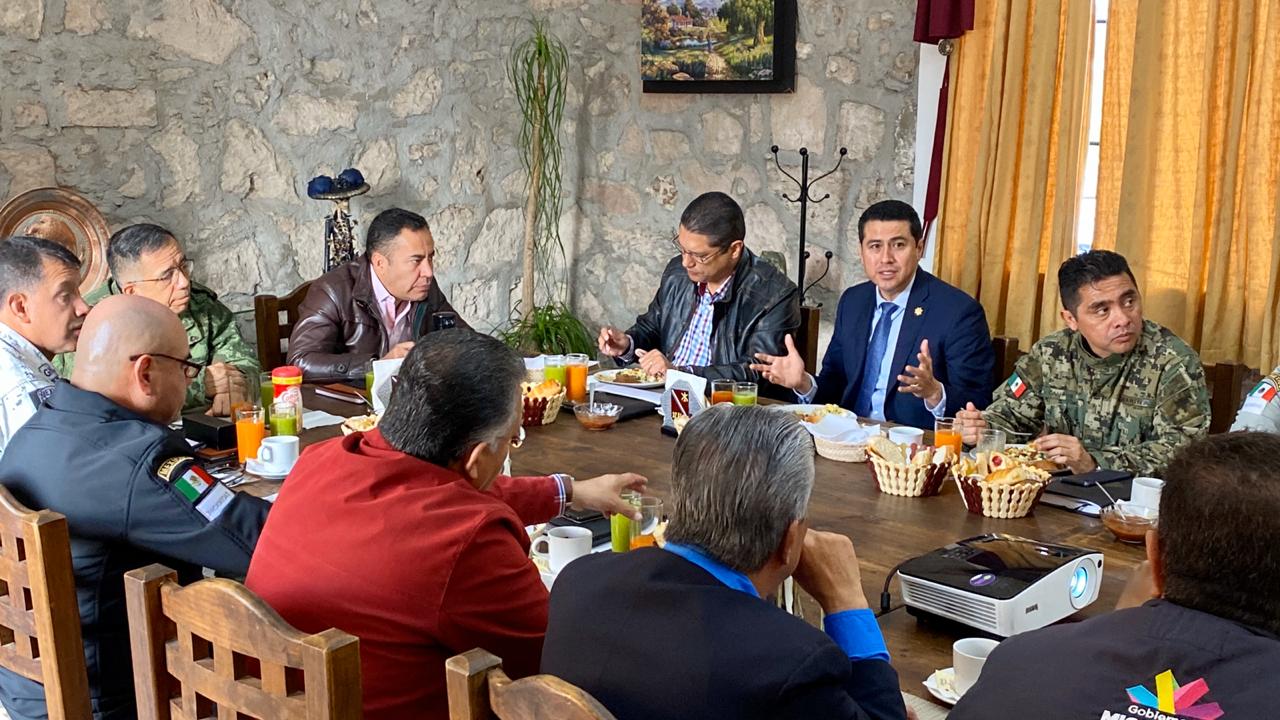 Revisa Mesa de Coordinación estrategia de vigilancia en Autopista Siglo XXI