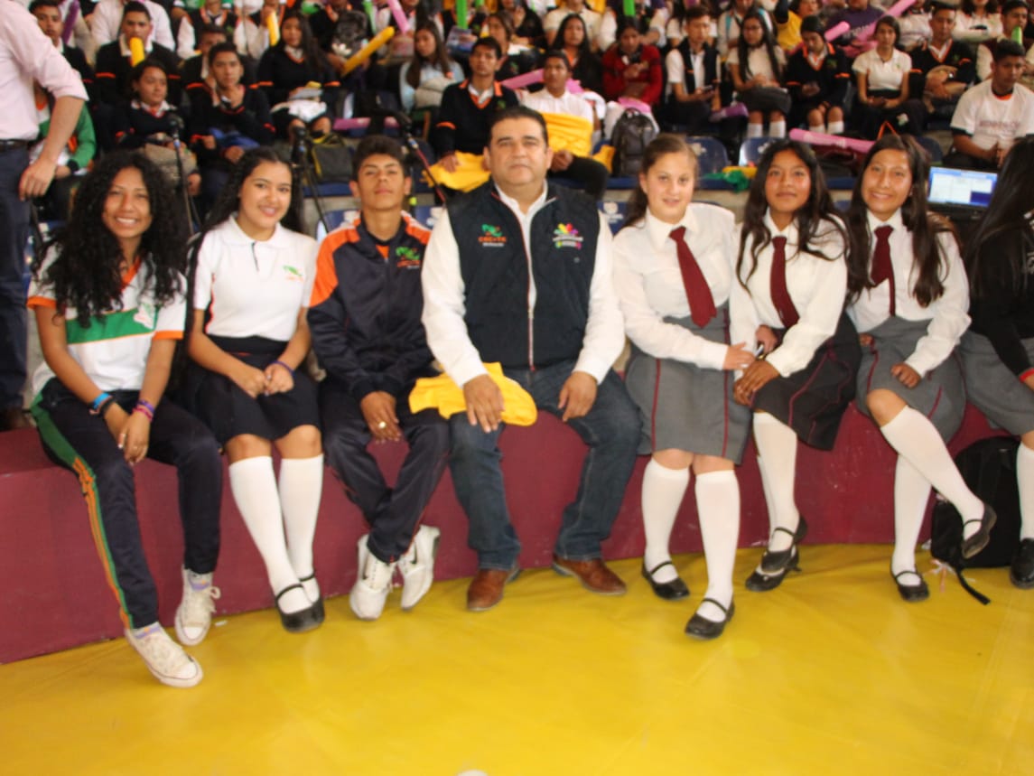  Contribuye CECyTEM a la formación académica de sus estudiantes