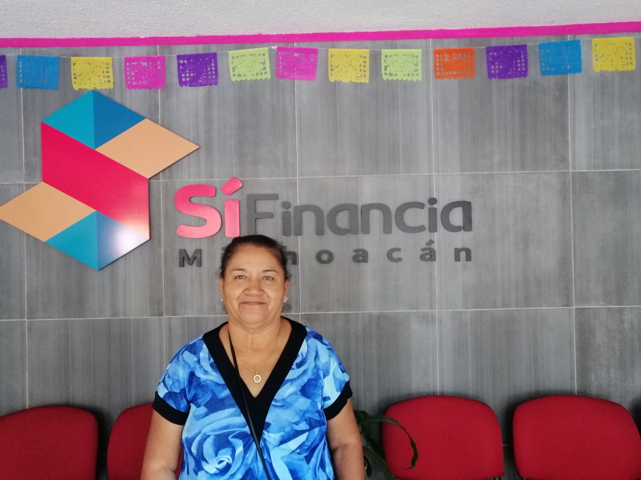  Con créditos Sí Financia mujeres mejoran su nivel de vida