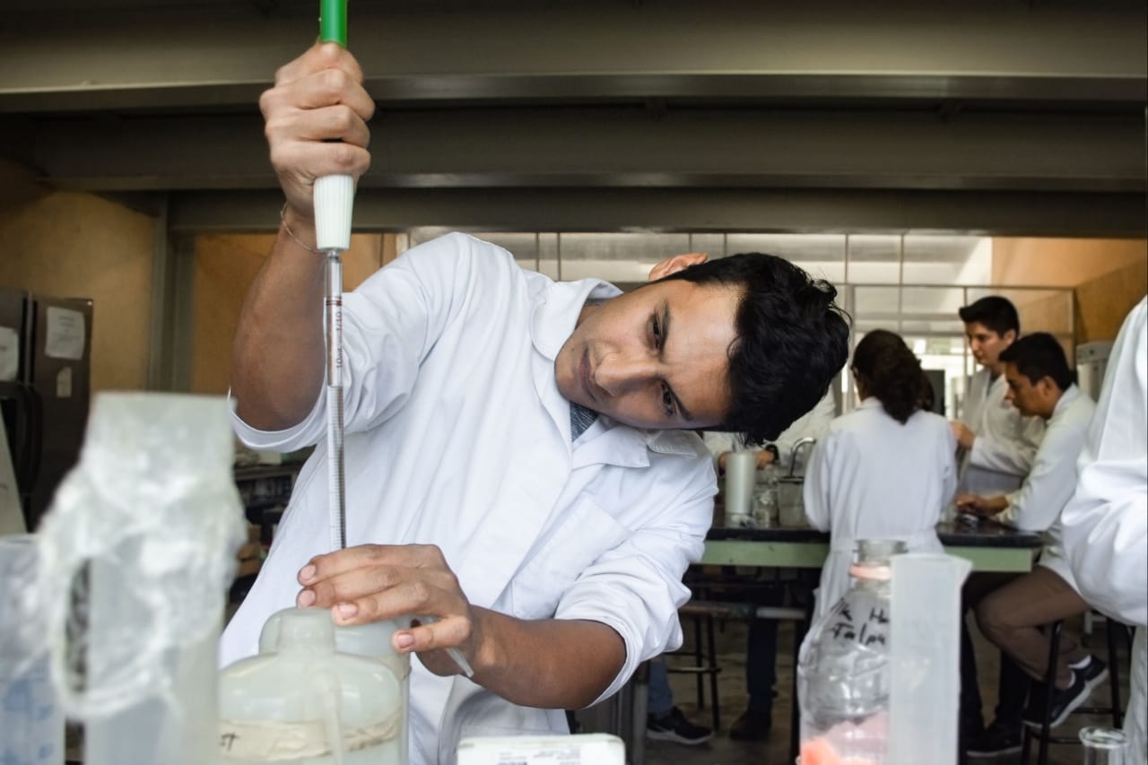  Explora UTM estrategias, aplicación y aprovechamiento de lirio acuático