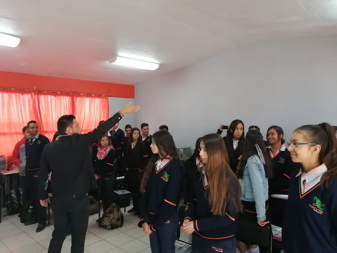 En CECyTEM, “Jóvenes Extraordinarios”