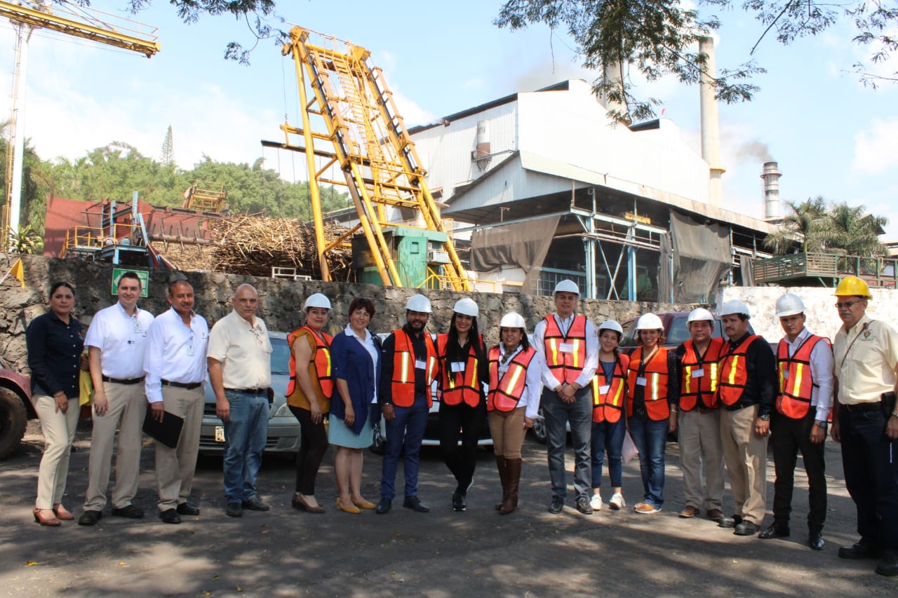  Capacita Icatmi a trabajadores del Ingenio de Santa Clara
