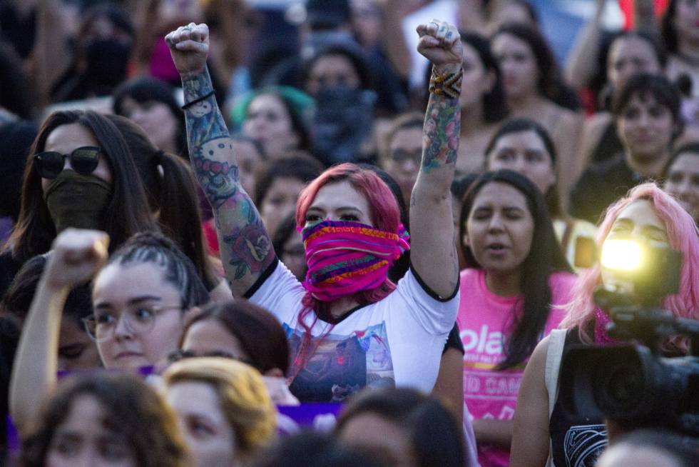  Feminismo encabritado