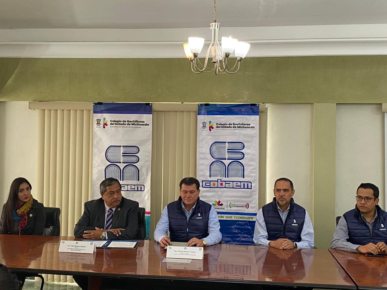  Suman esfuerzos Cobaem y Universidad de la Ciénega, por incremento de matrícula en el nivel superior