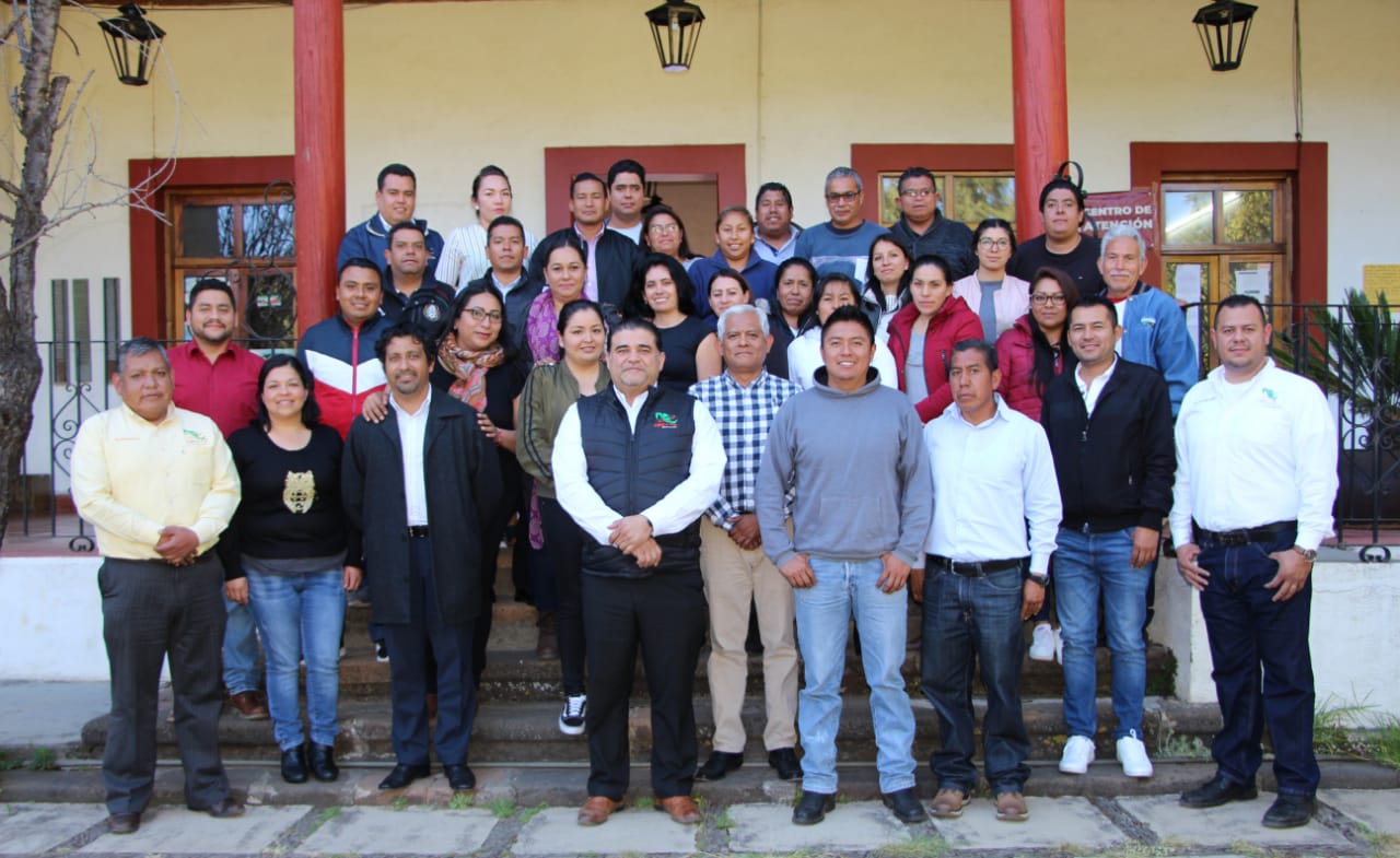 Con éxito, culminó CECyTEM capacitación de su personal