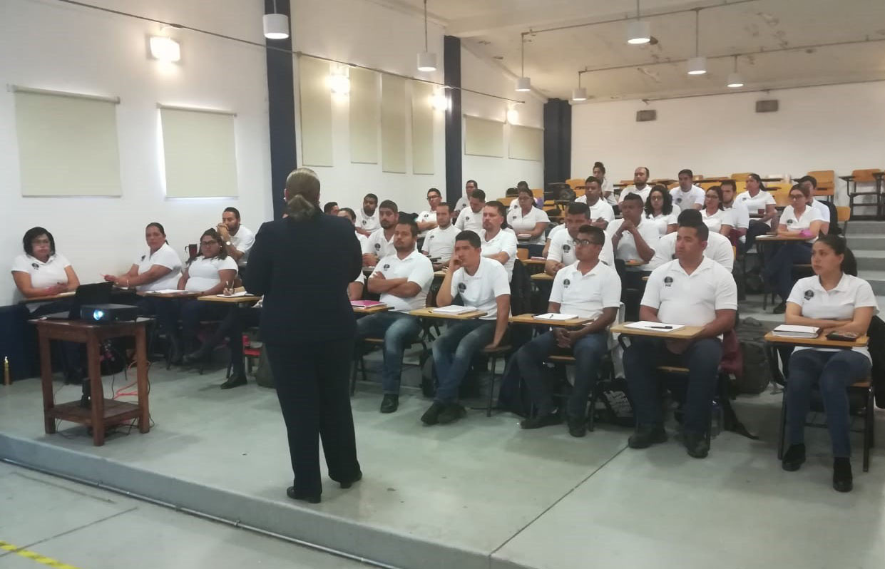  Se capacitan aspirantes a policías de investigación en materia de Mecanismos Alternativos