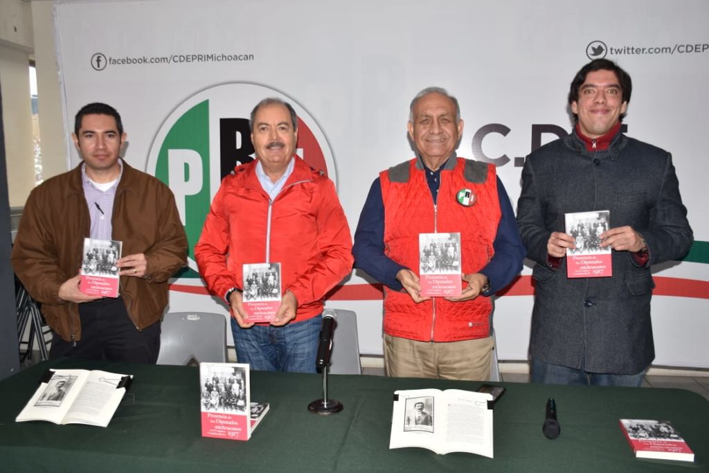  Edita PRI Michoacán libro de participación de diputados michoacanos en Congreso Constituyente de 1917