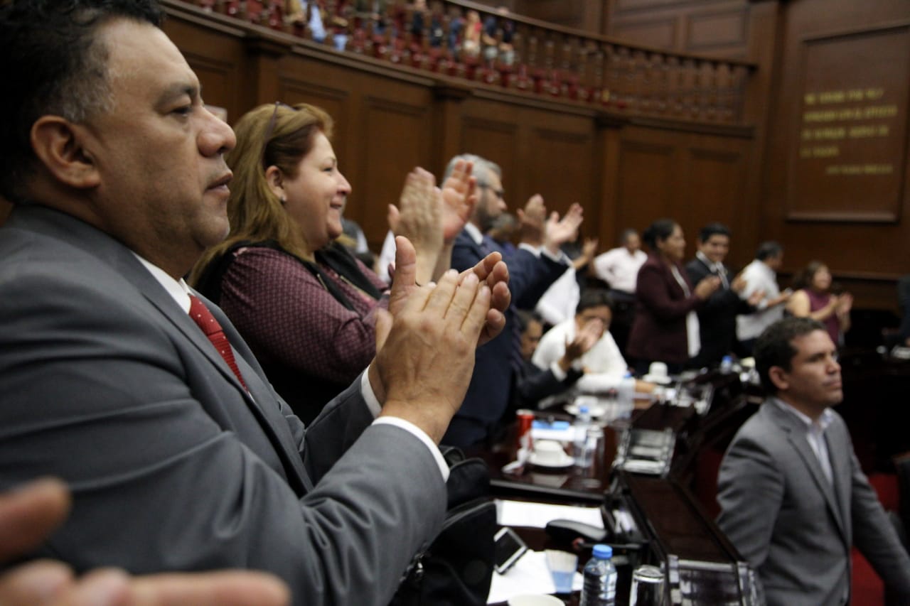 Inclusión democrática para reforma electoral, propone Fermín Bernabé