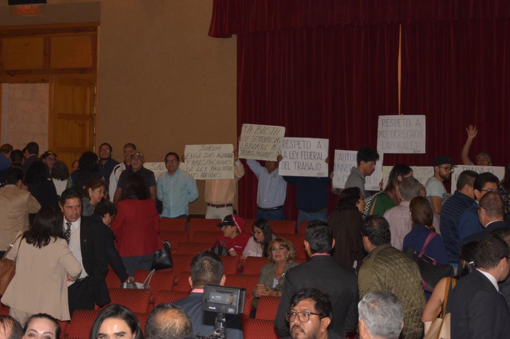  Pospone UMSNH entrega de medalla “Ignacio Chávez”