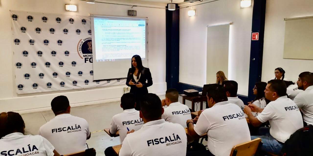  Se capacitan aspirantes a policías, en materia de actos de investigación