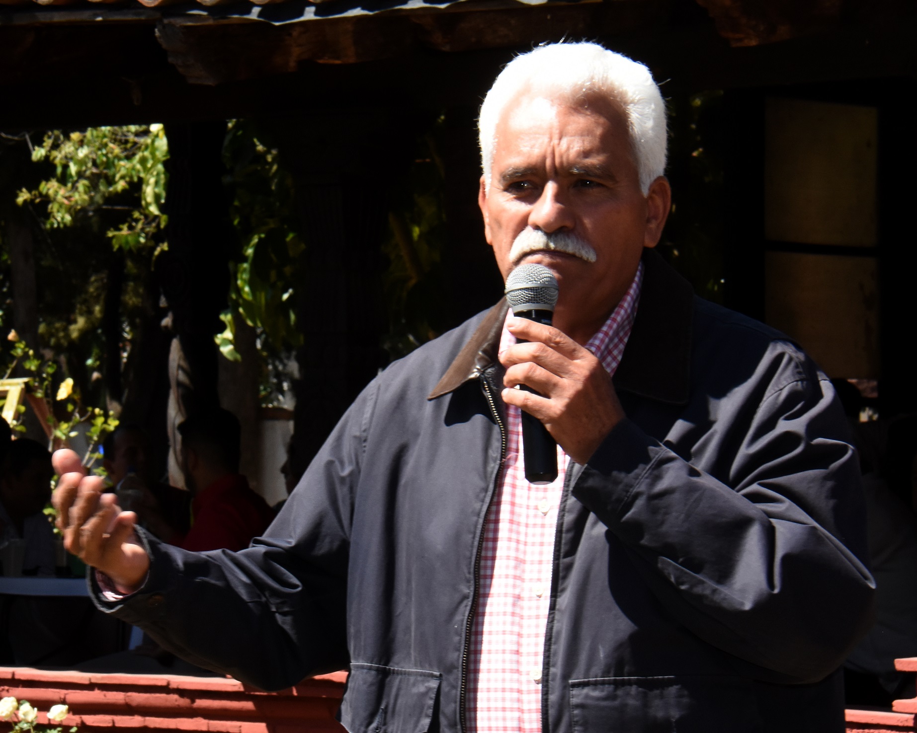  Priístas michoacanos se oponen a imposiciones del comité nacional