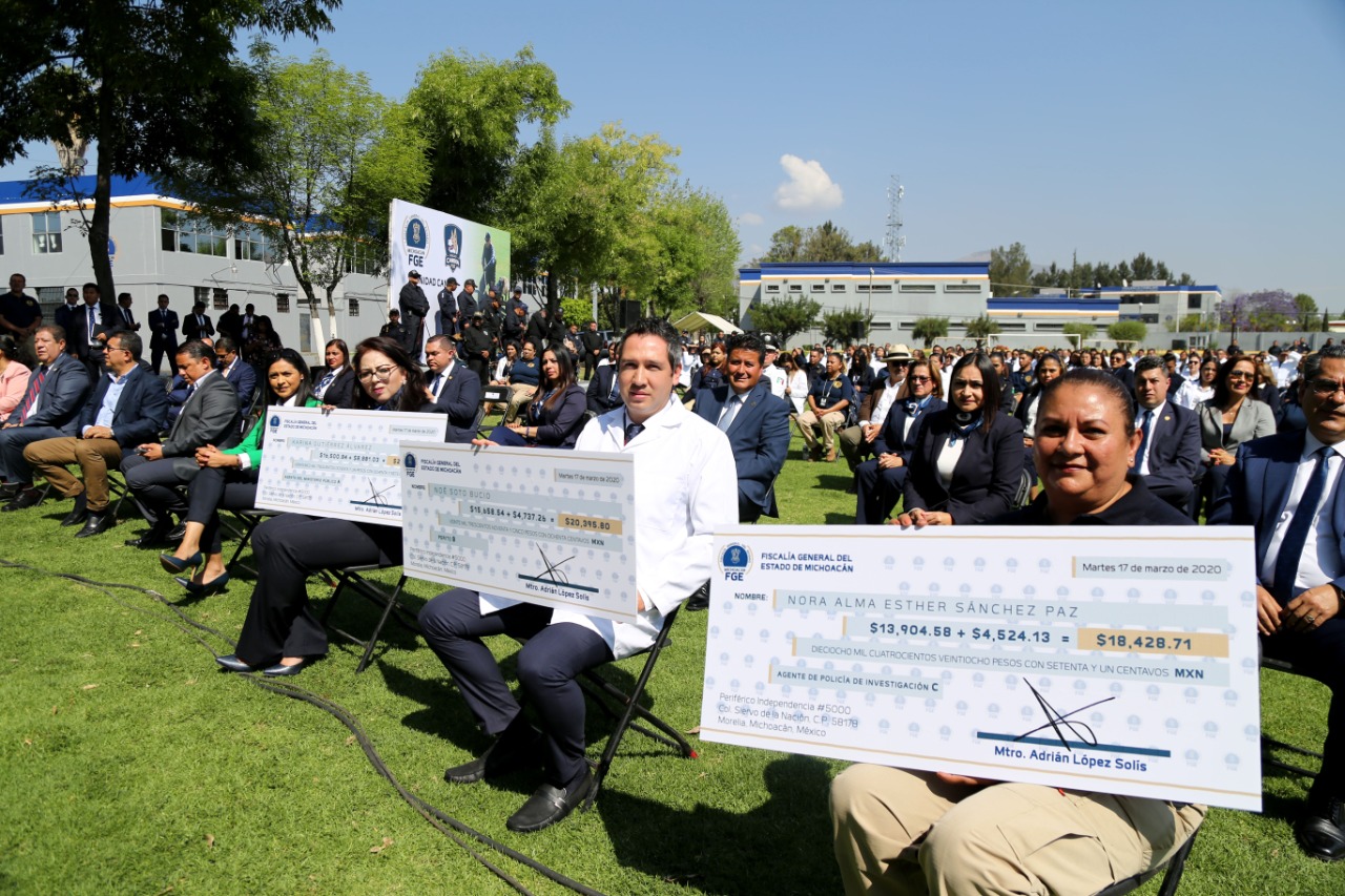 Mejores salarios, obligan mejores resultados: Fiscal General