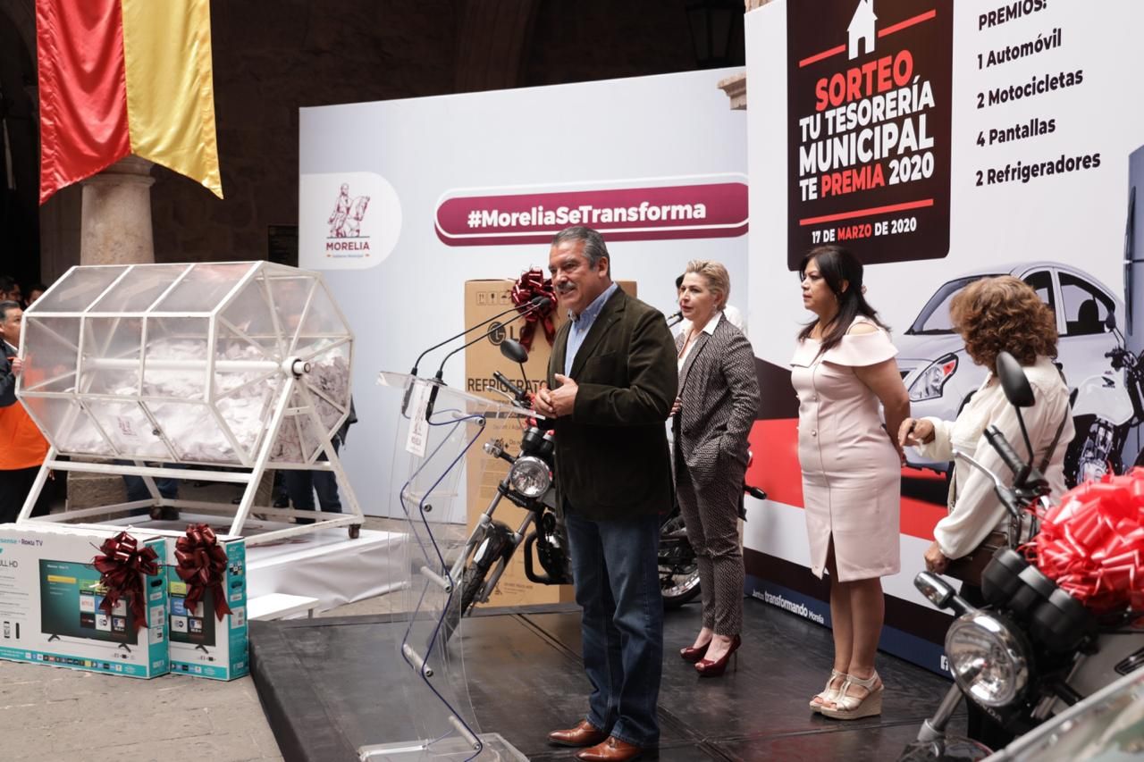  Gobierno de Morelia premia a ciudadanos cumplidos en pago del predial