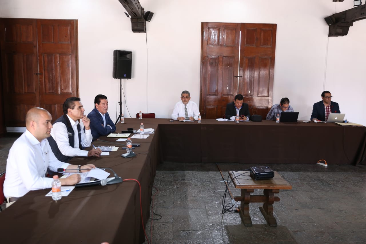  Promueve Gobernador estrategia de educación desde casa ante COVID-19