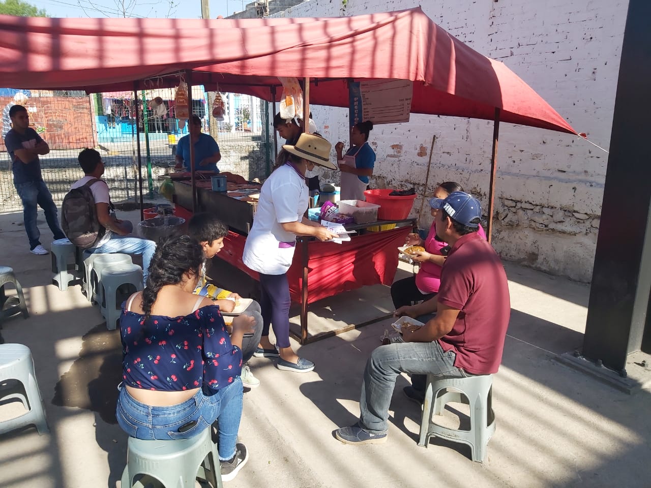  En los 5 mercados de Lucha contra la Carestía, acciones preventivas contra COVID-19