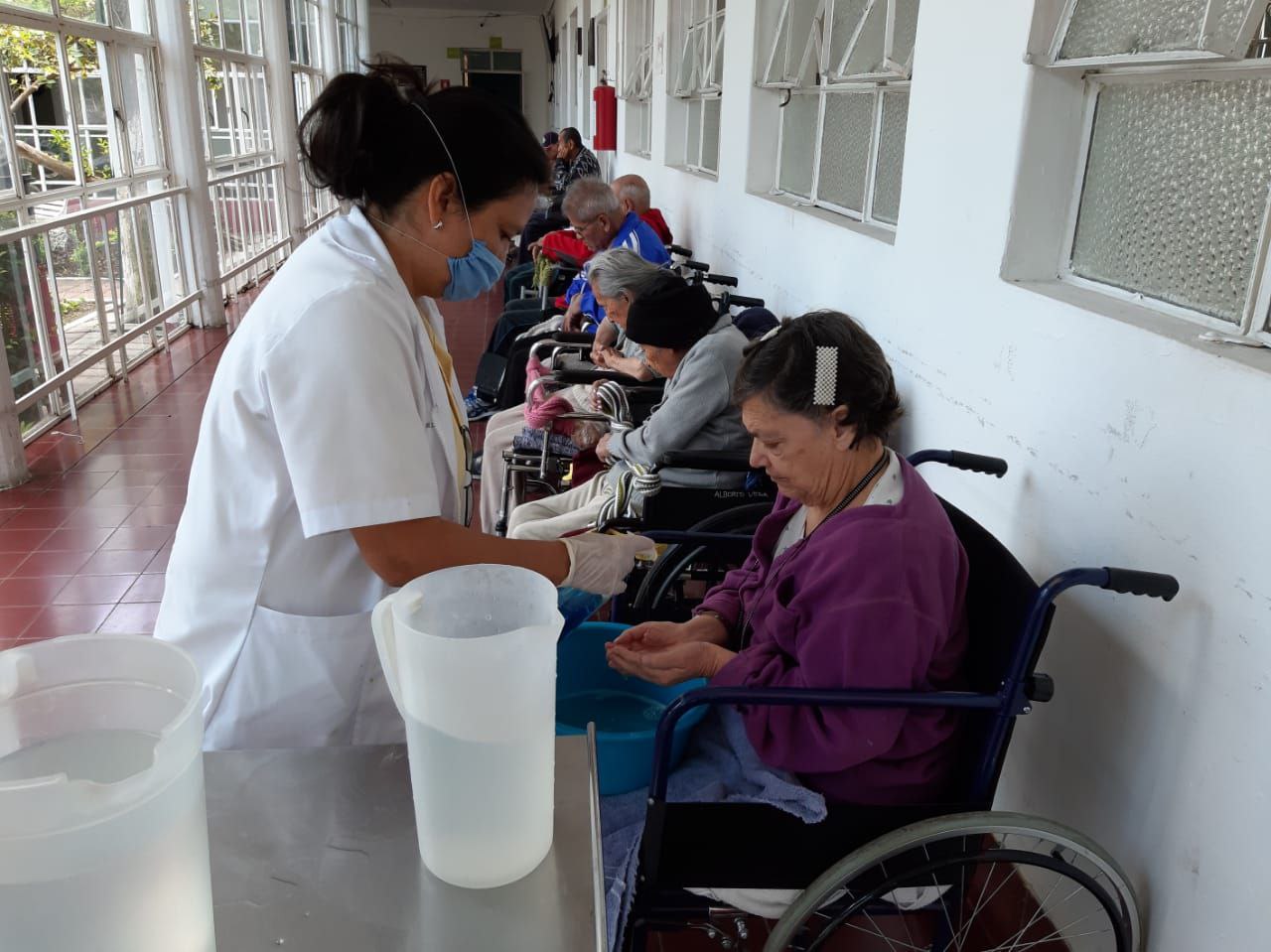  Implementa DIF Morelia medidas de sanidad en estancias de adultos mayores