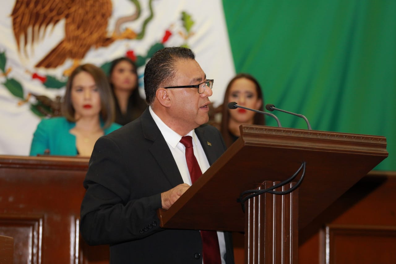 Pide Fermín Bernabé unión y no confrontación ante COVID-19