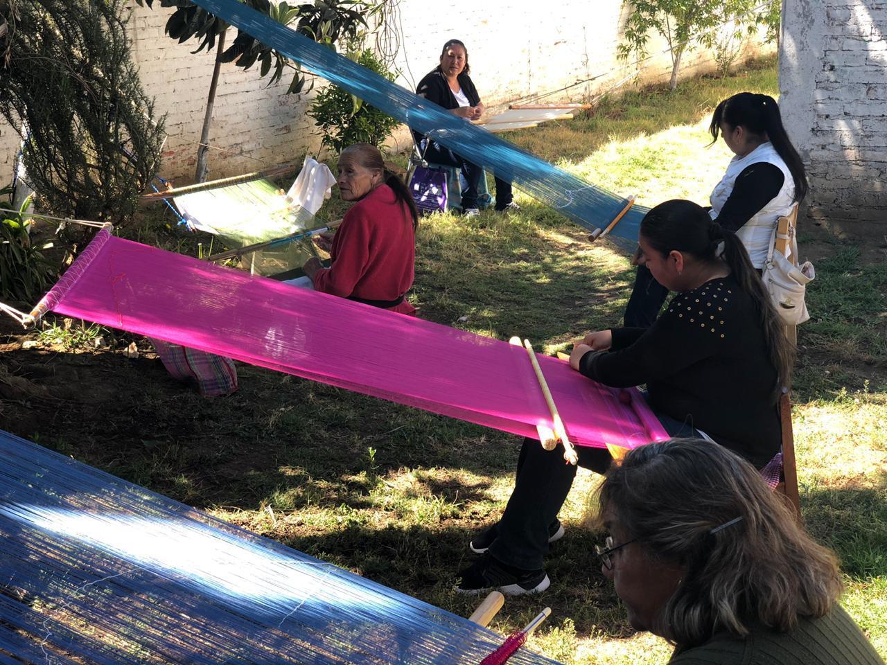 Mantiene el IAM trabajos de capacitación para el sector artesanal