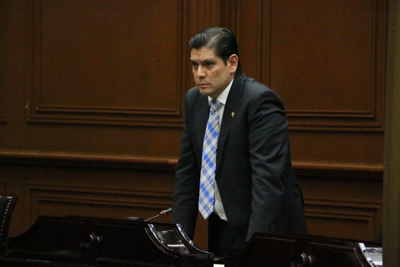  Busca Ernesto Núñez reunión con funcionarios estatales de salud, desarrollo económico y finanzas