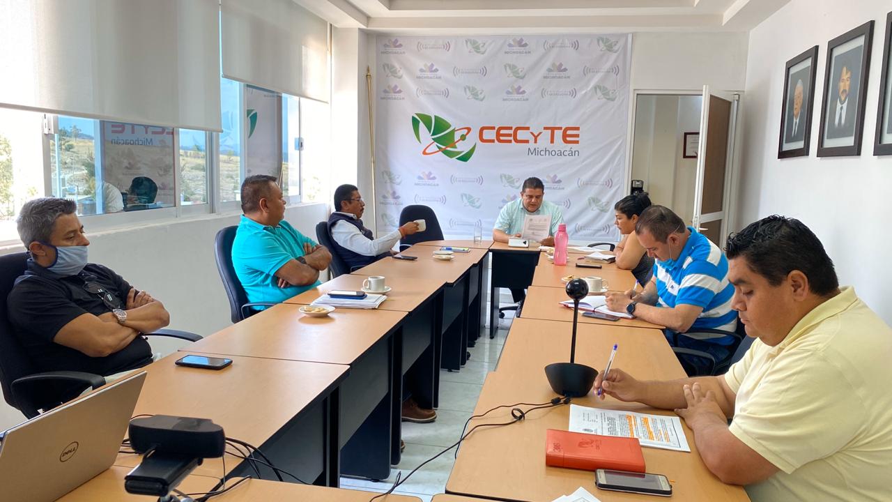  Buscan directivos del CECyTEM nuevas estrategias educativas ante el COVID-19