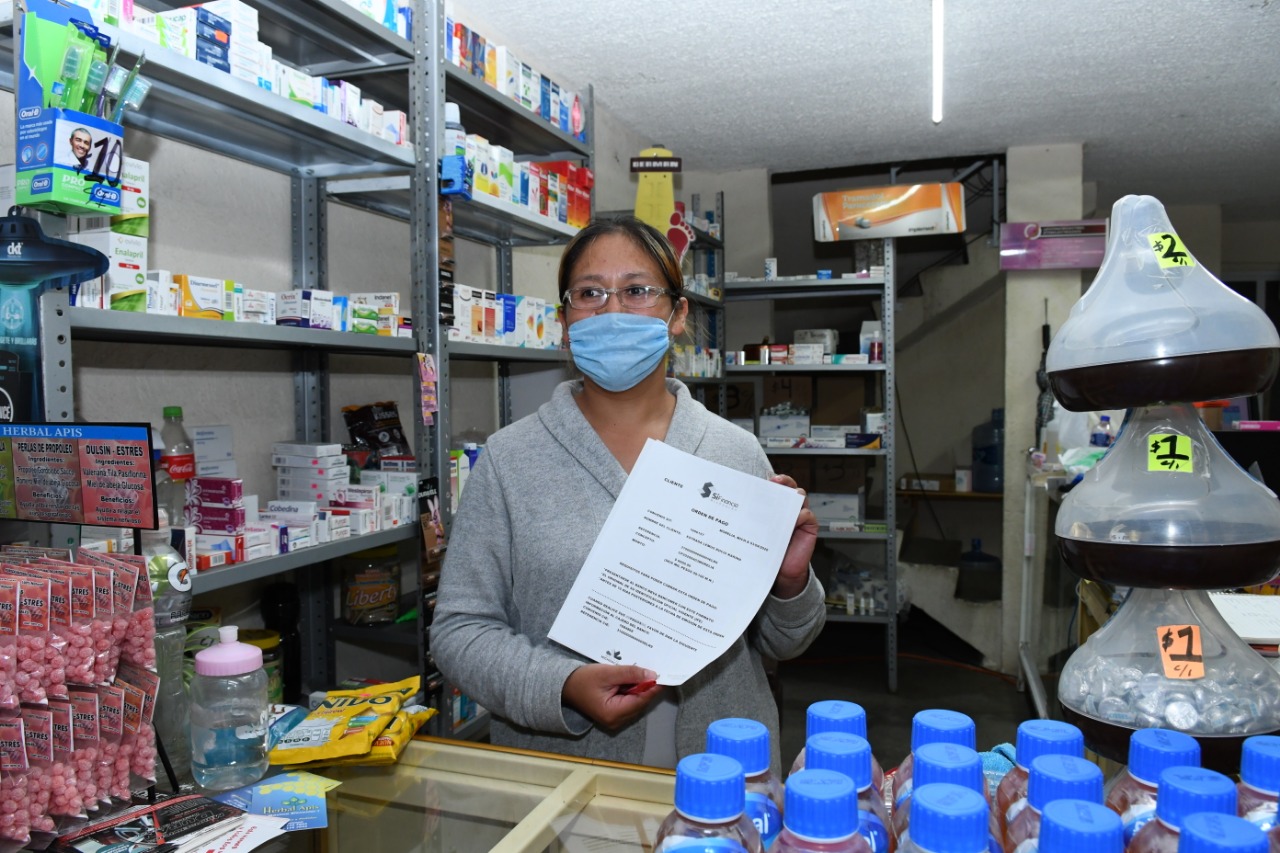 Reciben dos michoacanos más créditos del Plan Emergente en apoyo a las familias