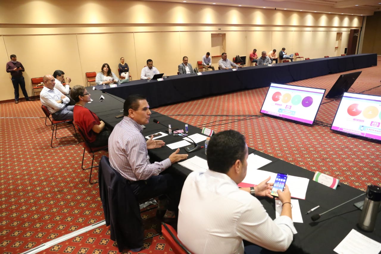  Llama Silvano a municipios a asumir liderazgo para frenar COVID-19