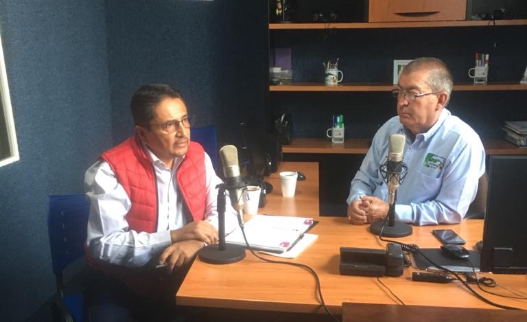  Utiliza CECyTEM herramientas de comunicación para informar al estudiantado y a la población