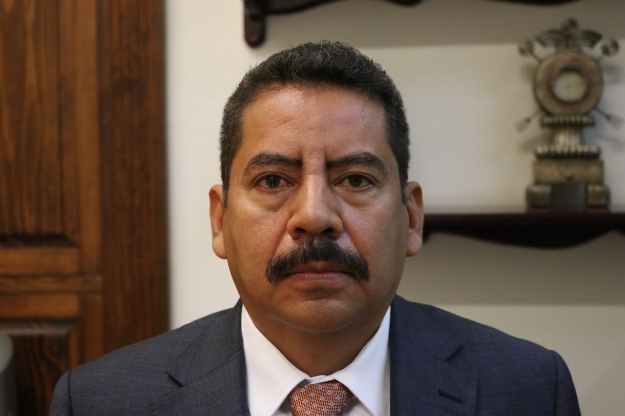  Sacar rezago legislativo y dignificar la labor legislativa retos de Ángel Custodio Virrueta García