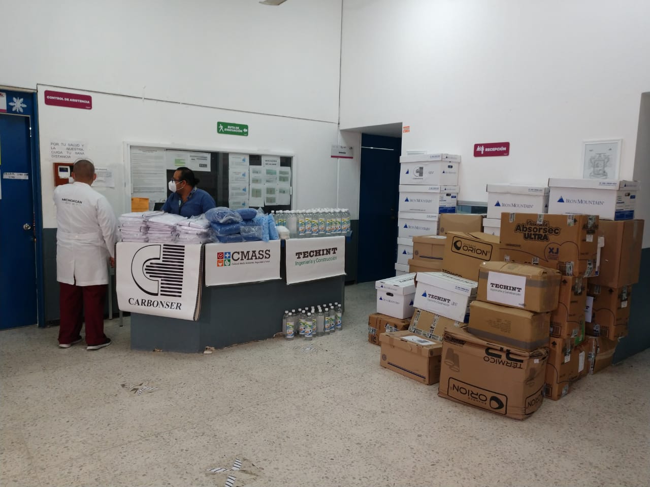  Recibe Hospital de Lázaro Cárdenas donación de equipo de protección personal y dos ventiladores