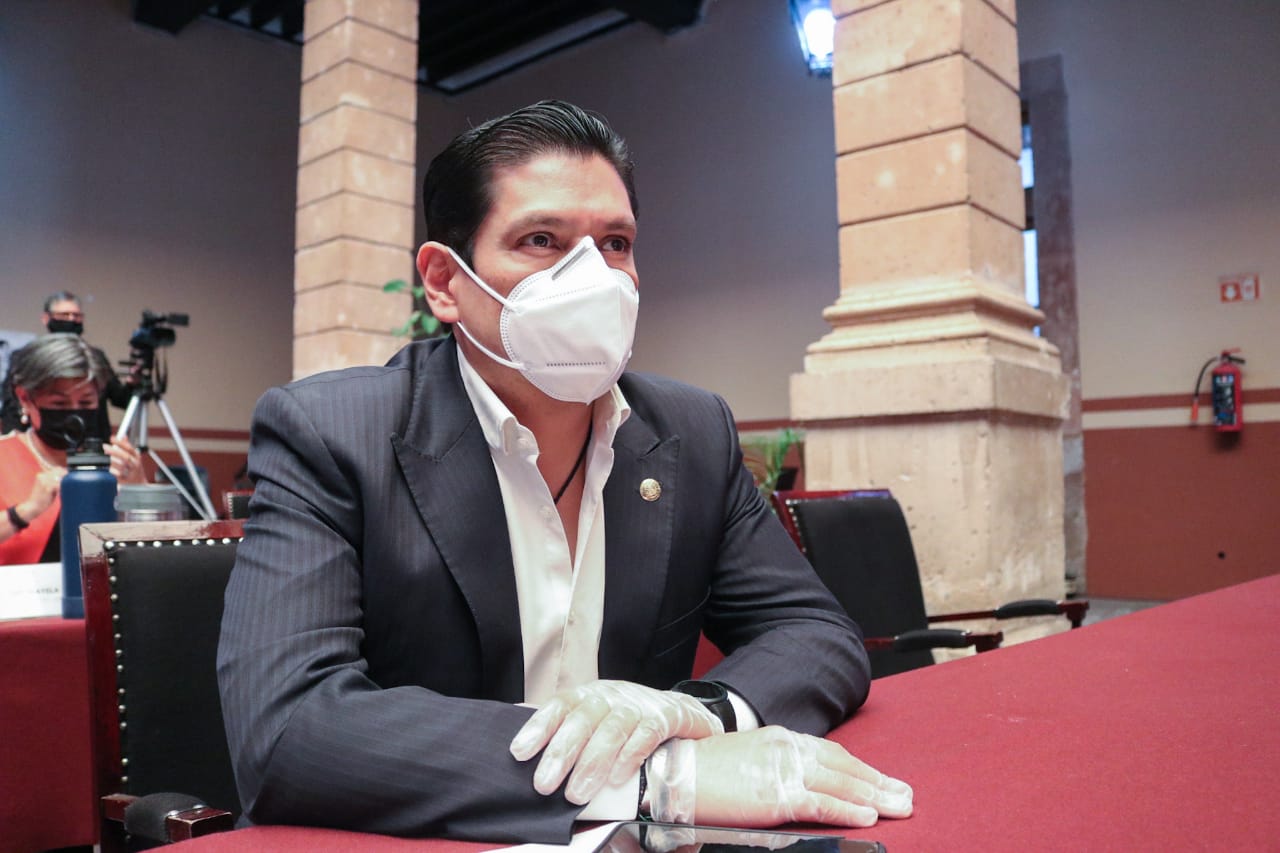 Propone Ernesto Núñez incluir juicios civil, familiar y mercantil al Sistema de Justicia en Línea