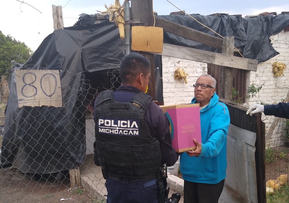  Beneficiados con despensas, dos mil ciudadanos de la región Jiquilpan-Sahuayo