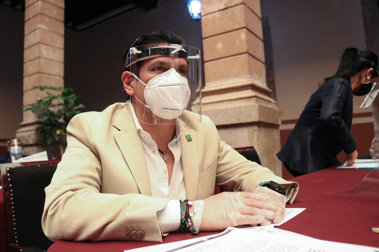  Celebra Ernesto Núñez aprobación de iniciativas en favor de los michoacanos durante COVID-19