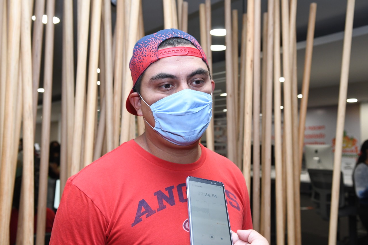  Reciben créditos del Plan Emergente, paqueños empresarios  de Morelia y Tarímbaro