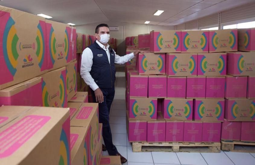  Da Gobernador banderazo para llevar alimentos a todos los municipios