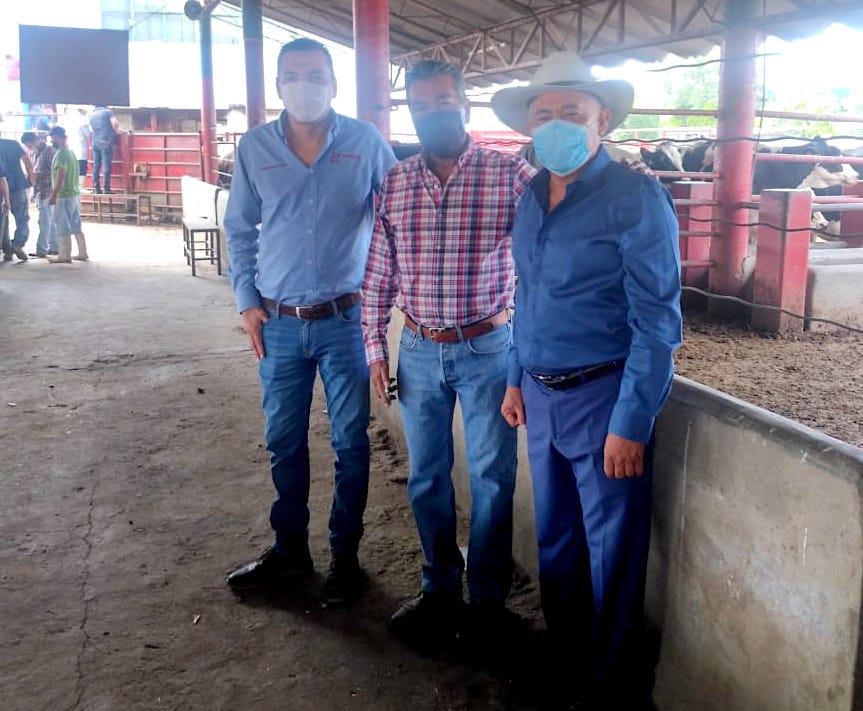  Fermín Bernabé, un aliado del sector ganadero de Morelia en Congreso