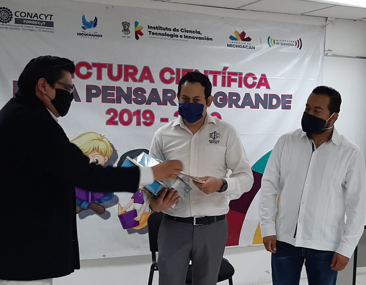  Cierra ciclo anual el Programa Lectura Científica 2019-2020