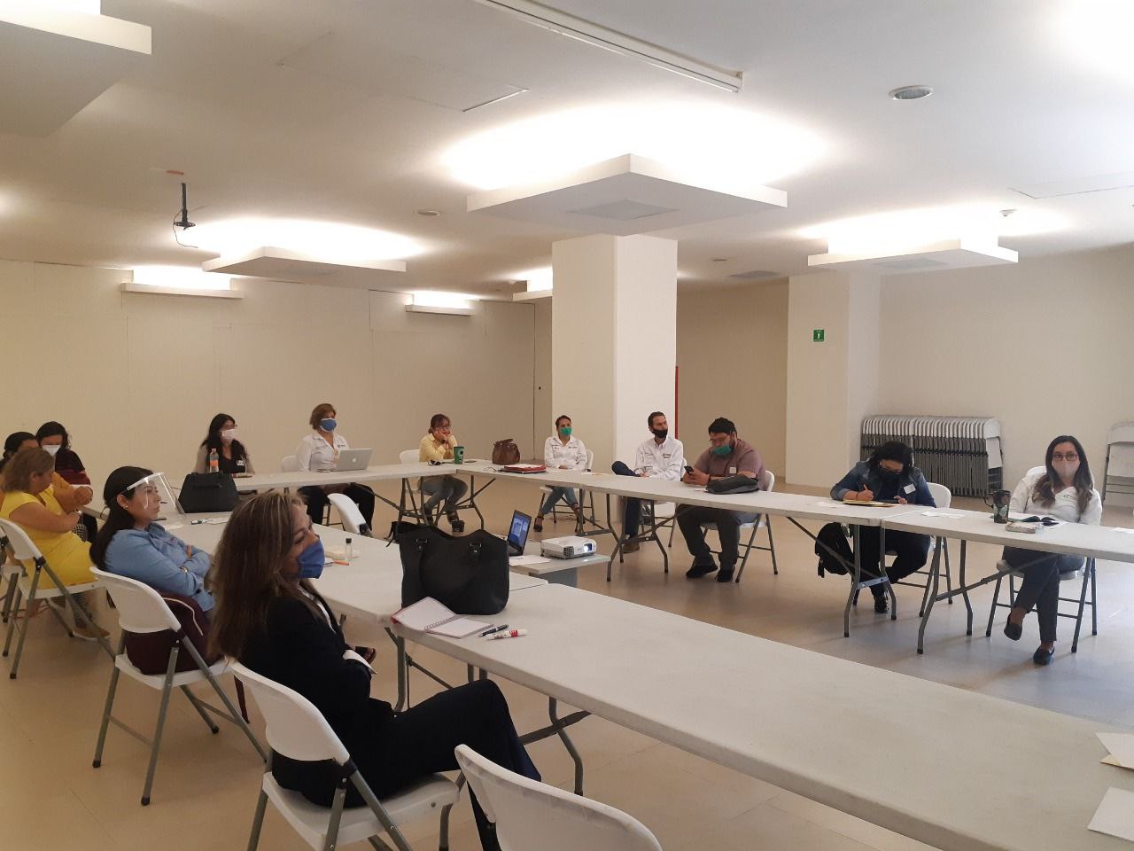  Imparte IMUJERIS capacitación en materia de género a funcionarios municipales