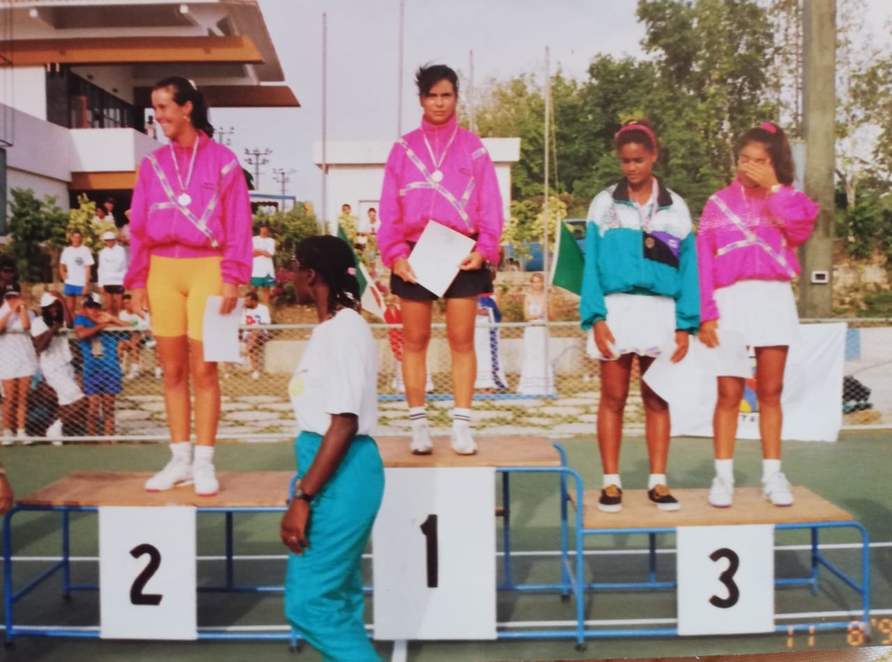  El tenis me forjó: “Chela” Vélez