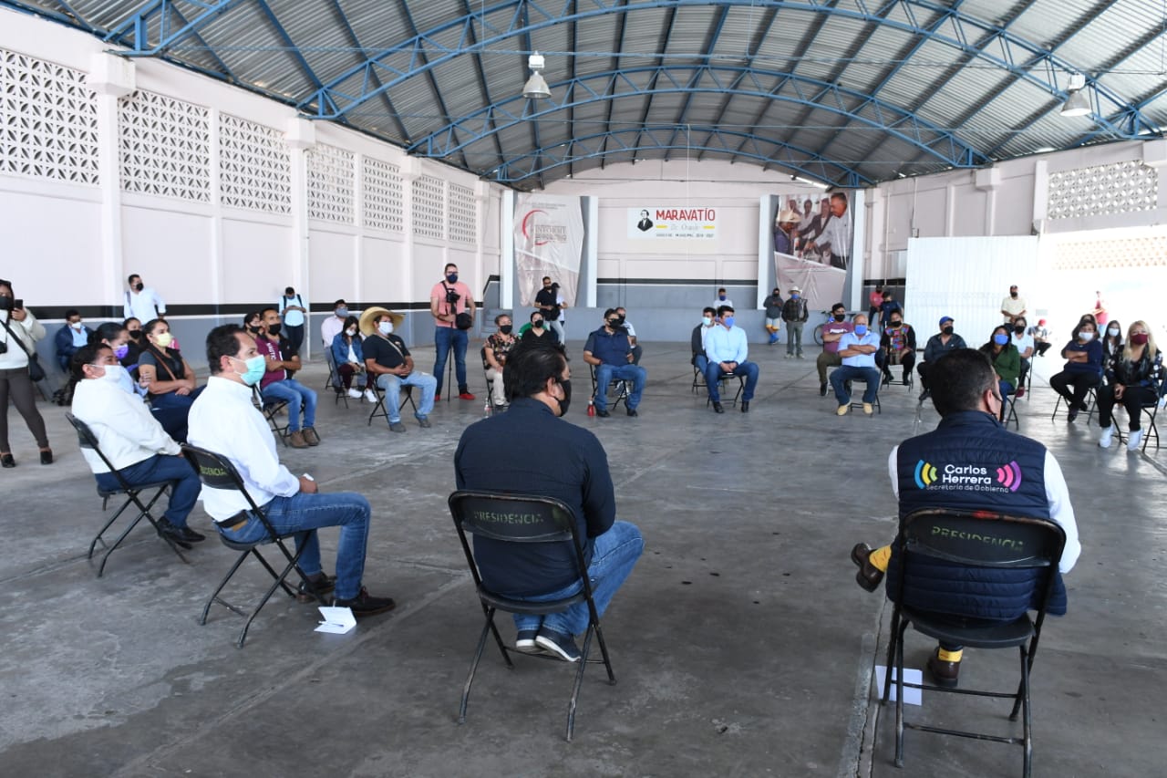  Reciben comerciantes de Maravatío créditos del Plan Emergente