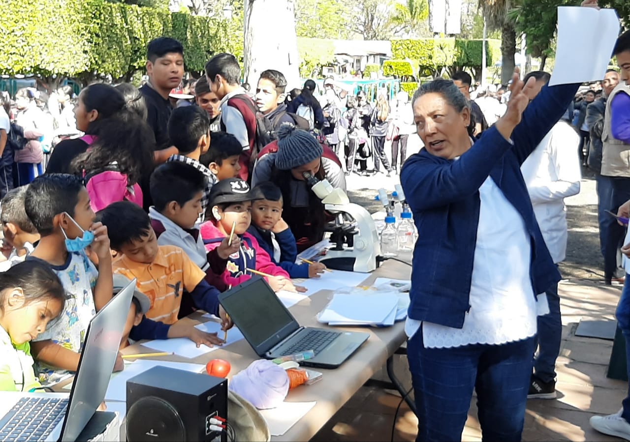  Aumenta impulso a actividades científicas en Michoacán