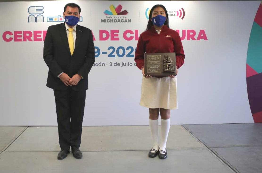  Entrega Cobaem presea “Morelos Bachiller” a estudiantes destacados