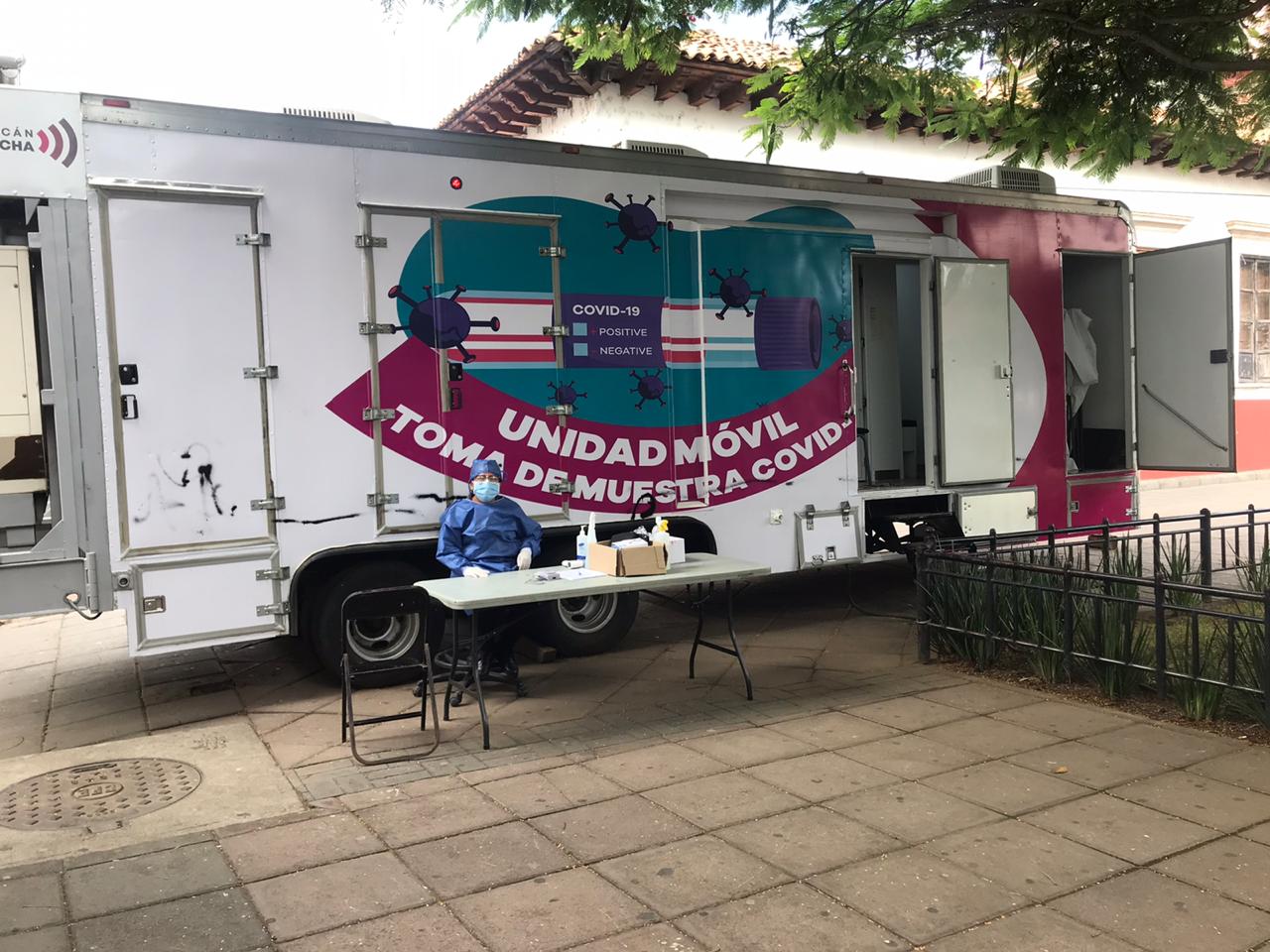  Refuerza SSM toma de muestras COVID-19 a través de 5 Unidades Médicas Móviles