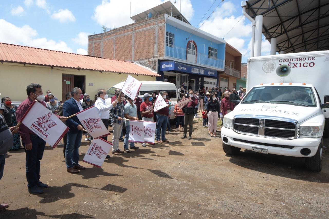  Da Raúl Morón banderazo a programa “Abasto Popular” en tenencia de Chiquimitío