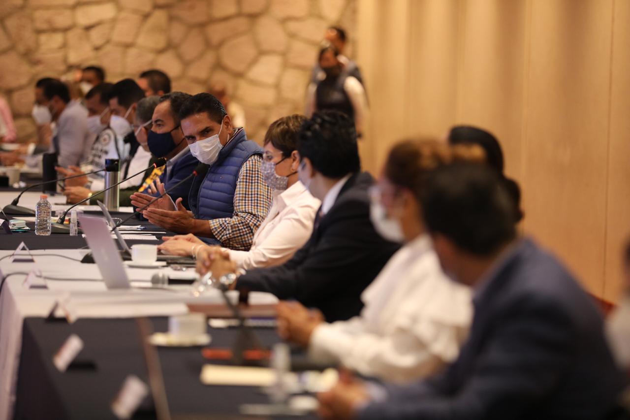  Propone Silvano cierre de negocios en Morelia, Uruapan, Zamora y Lázaro Cárdenas