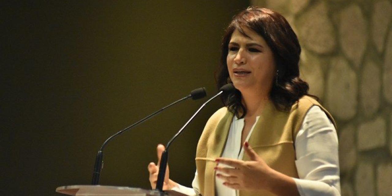  Ma. Fabiola Alanís Sámano, entre mentiras, bandazos y penosos compadrazgos.