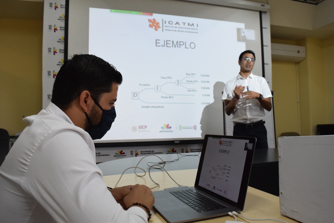  Realiza Icatmi capacitación virtual sobre la toma de decisiones empresariales