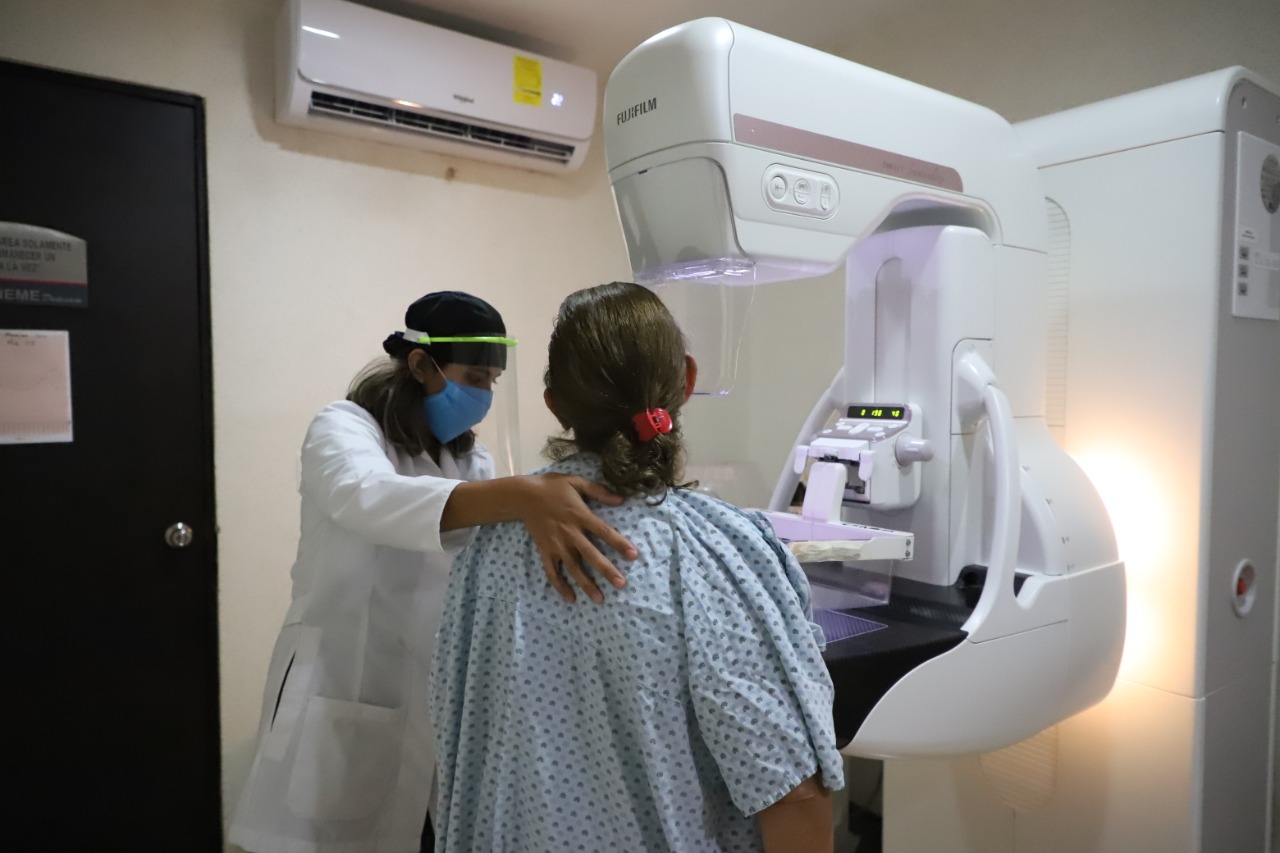 COVID-19 no frena lucha de SSM contra el cáncer de mama